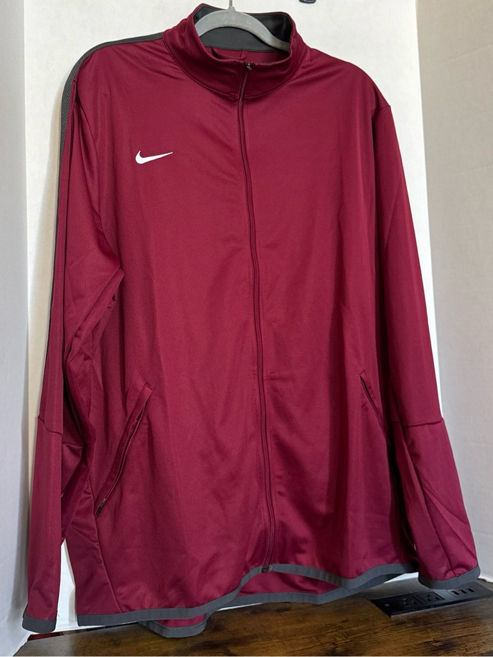 Nike Dry Men's Team Woven Lightweight Full Zip Jacket Burgundy XL New No Tags